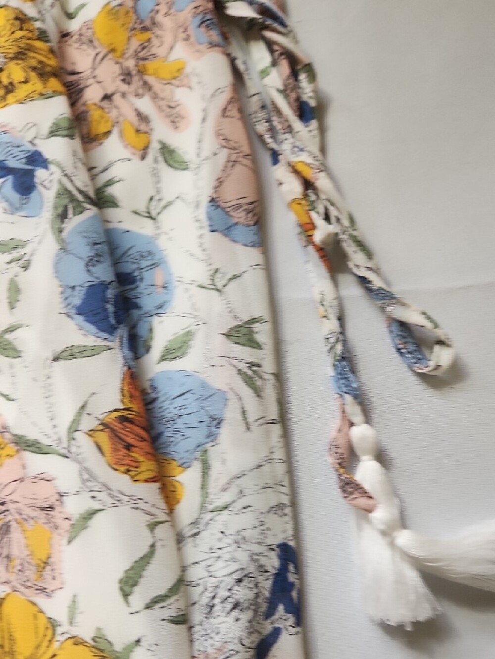 Umgee Cream Floral Maxi Dress, Cold Shoulder Sleeves W/ Blue, Yellow & Pink. - Picture 6 of 10